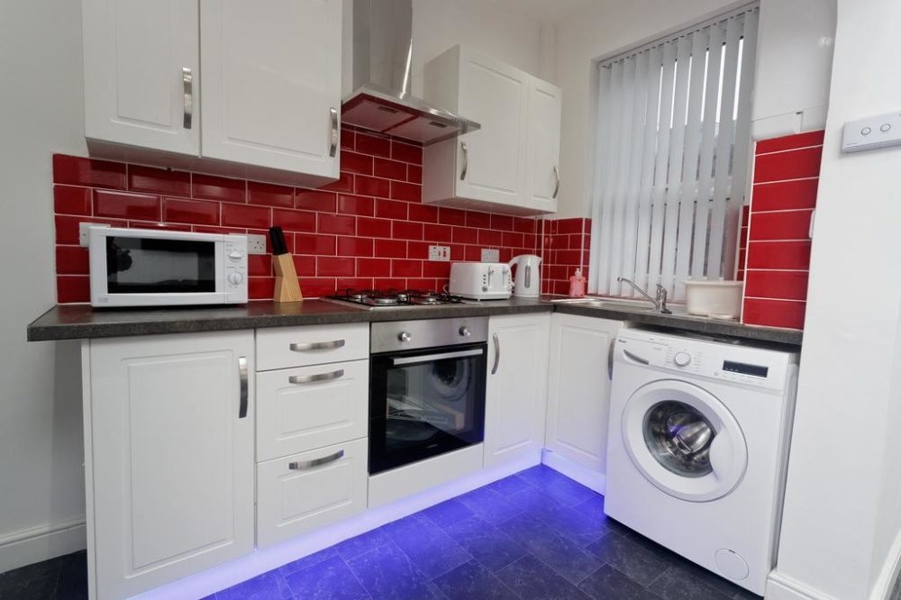 serviced accommodation in Leeds Kitchen